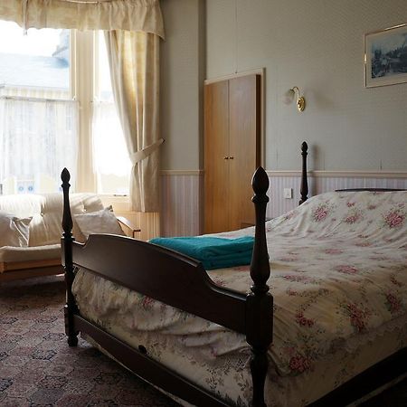 The Captain Guesthouse Scarborough Kültér fotó